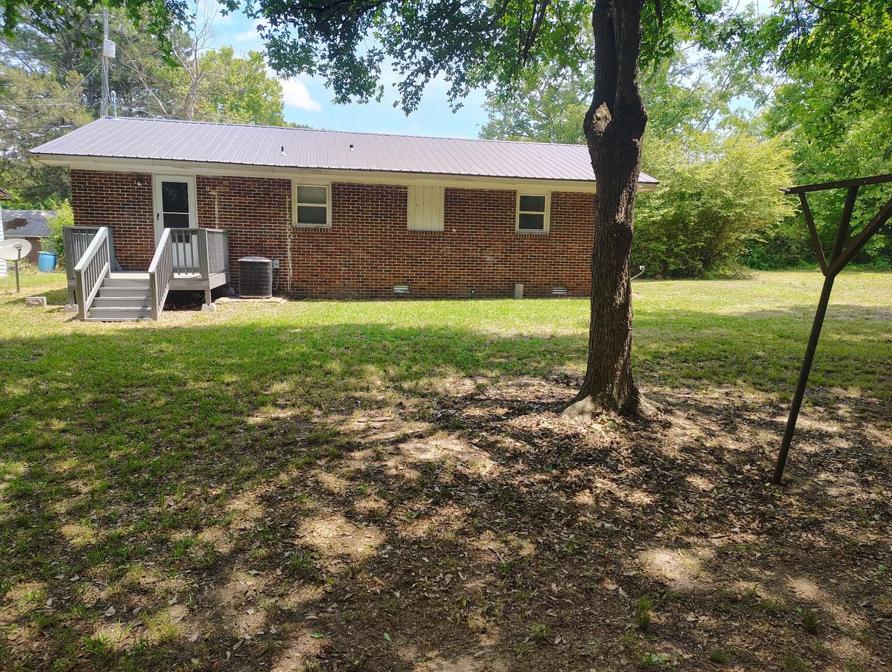 838 Lincoln Ave #NA - Photo 4 of 19