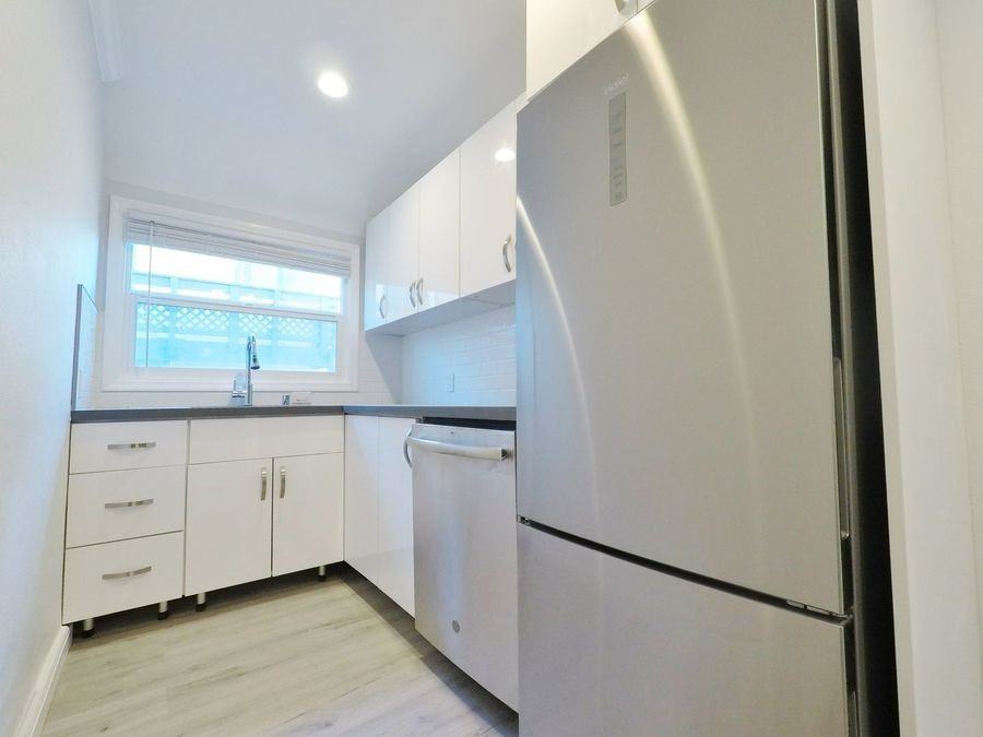1925 10th St #11 - Photo 2 of 5