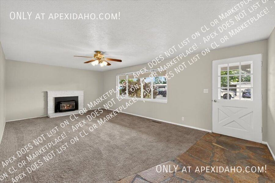 6828 W Ashland Dr - Photo 6 of 37