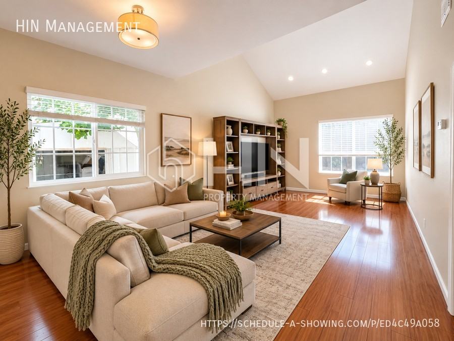 34379 Benedick Ln - Photo 4 of 17