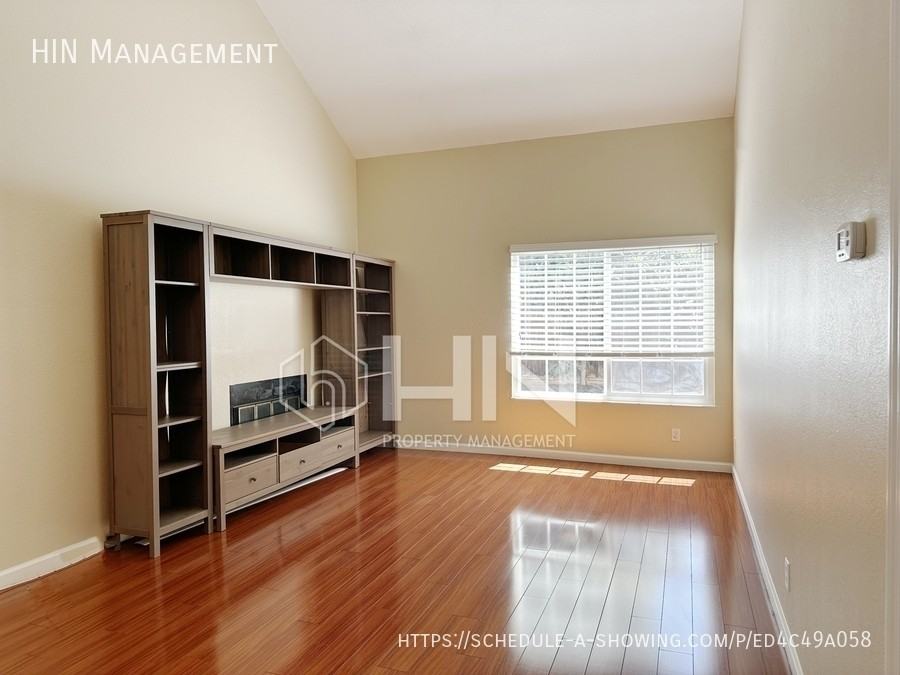 34379 Benedick Ln - Photo 5 of 17