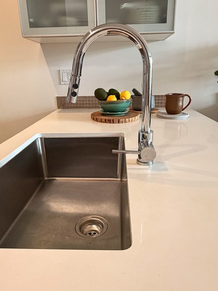 298 East 11th Avenue - Photo 3 of 11