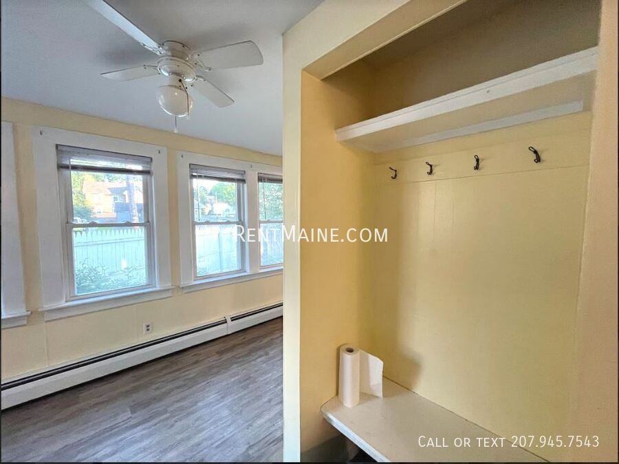 66 Stillwater Ave - Photo 7 of 29