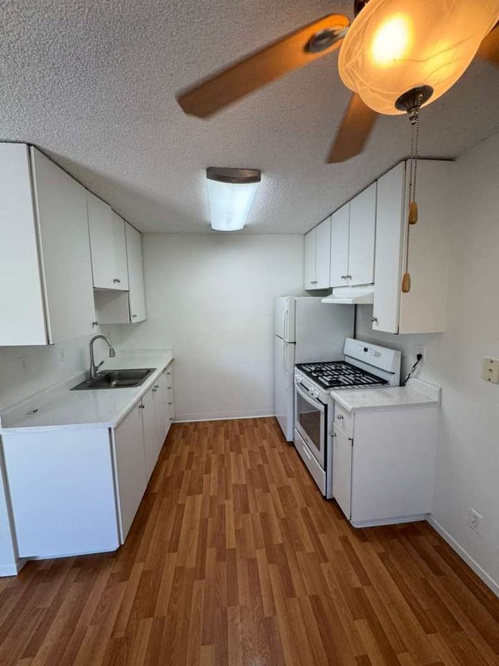 998 Ignacio Blvd #22 - Photo 4 of 13