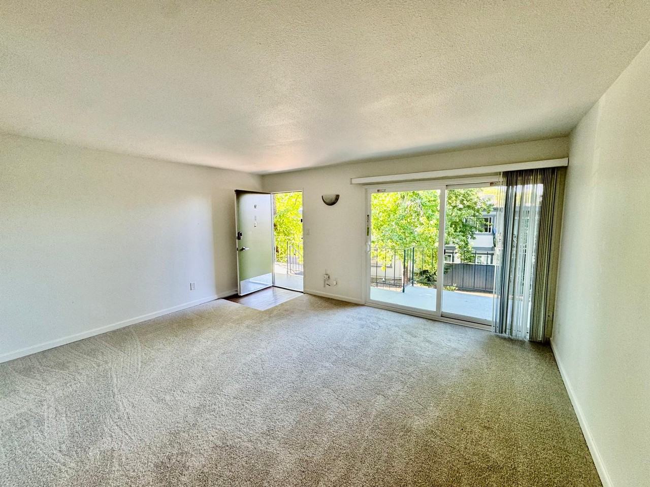 430 Alameda Del Prado #430N - Photo 6 of 15