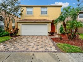 featured image of 1603 Briar Oak Dr