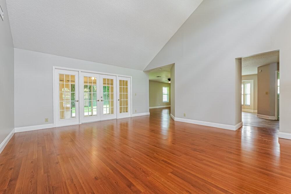 13515 Northumberland Cir - Photo 6 of 16