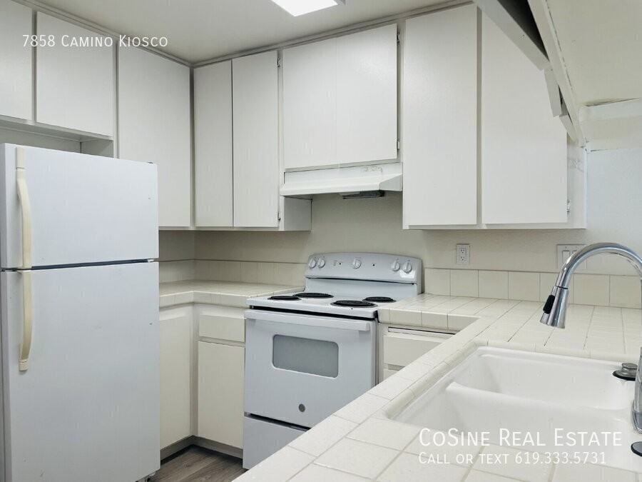 7858 Camino Kiosco - Photo 5 of 16