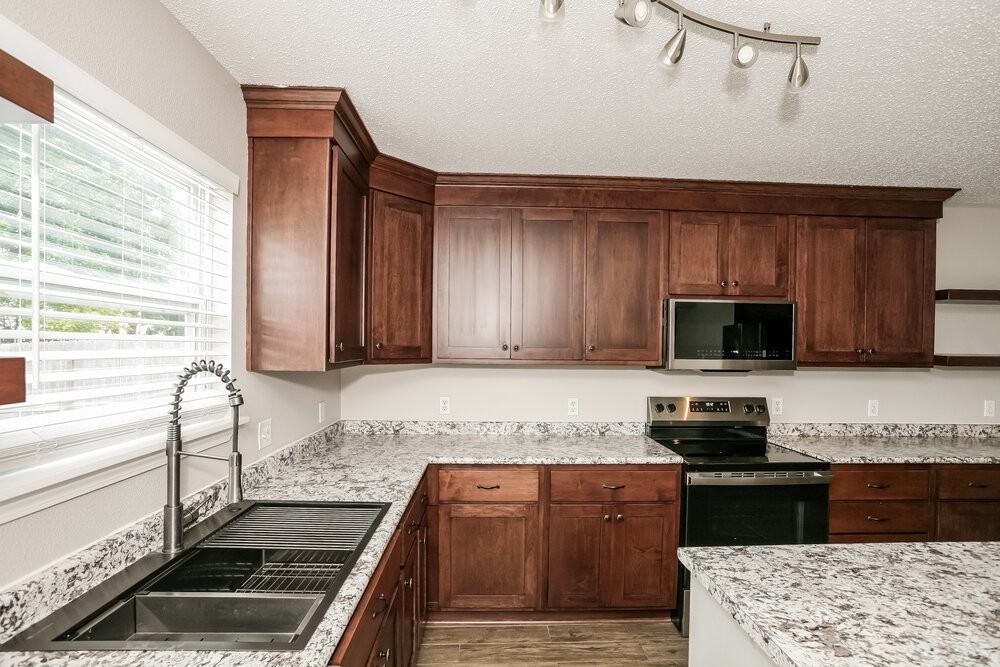 9435 W Quarter Moon Dr - Photo 7 of 17