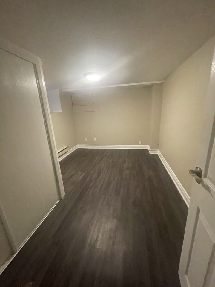 73 Barnesdale Blvd #B - Photo 5 of 7