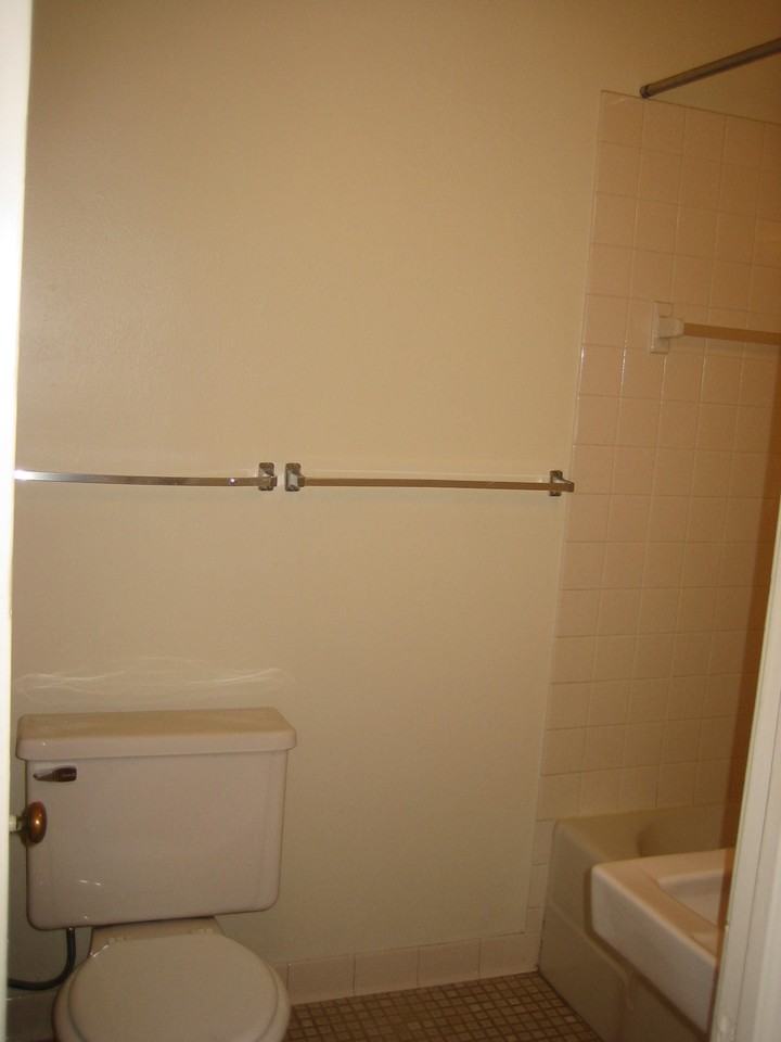 590 Holly Avenue - Photo 5 of 18