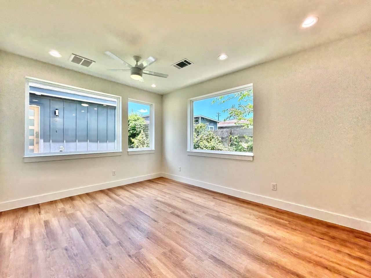 5605 Samuel Huston Ave #2 - Photo 3 of 20