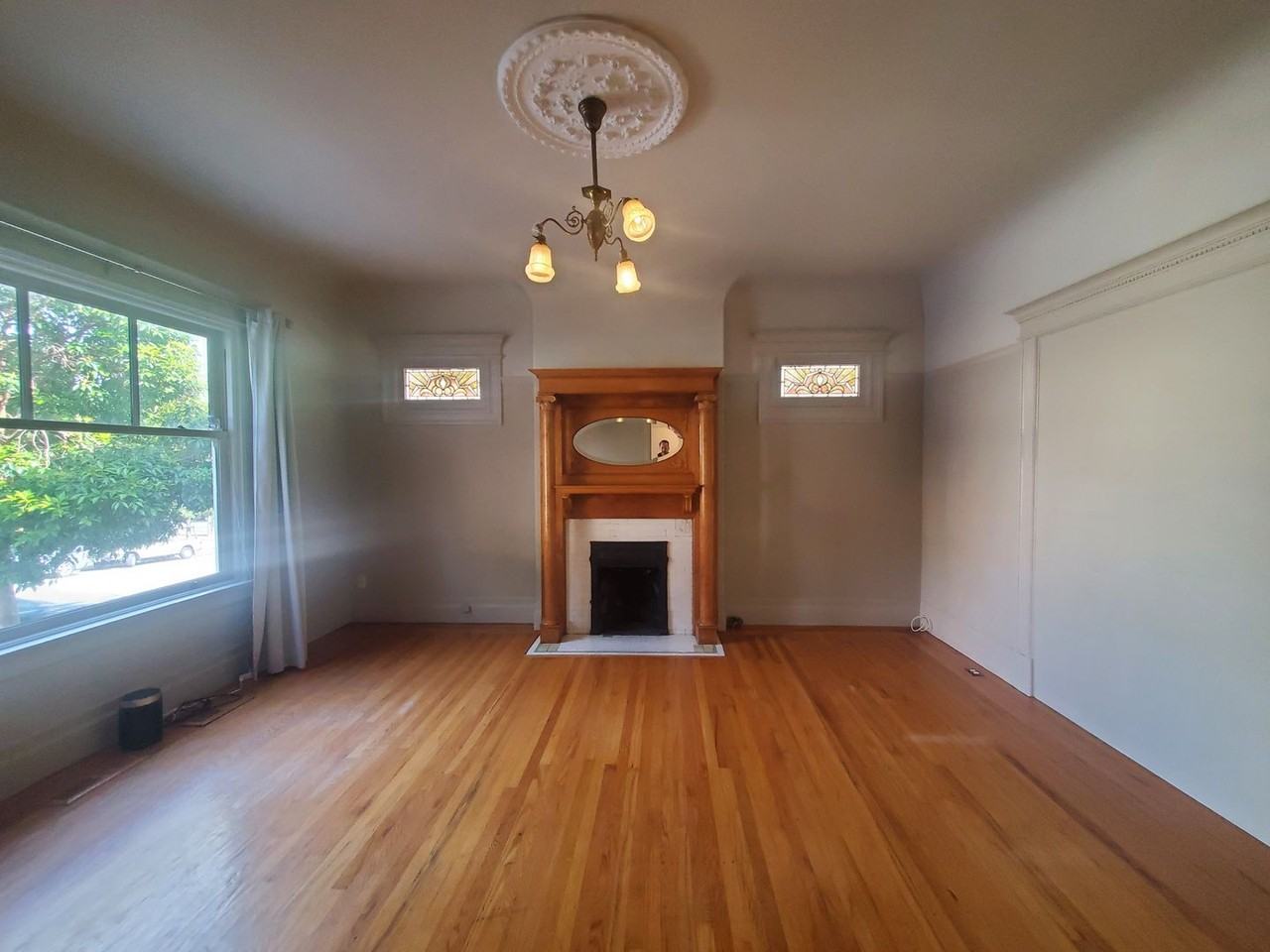 1126 Masonic Ave - Photo 2 of 24