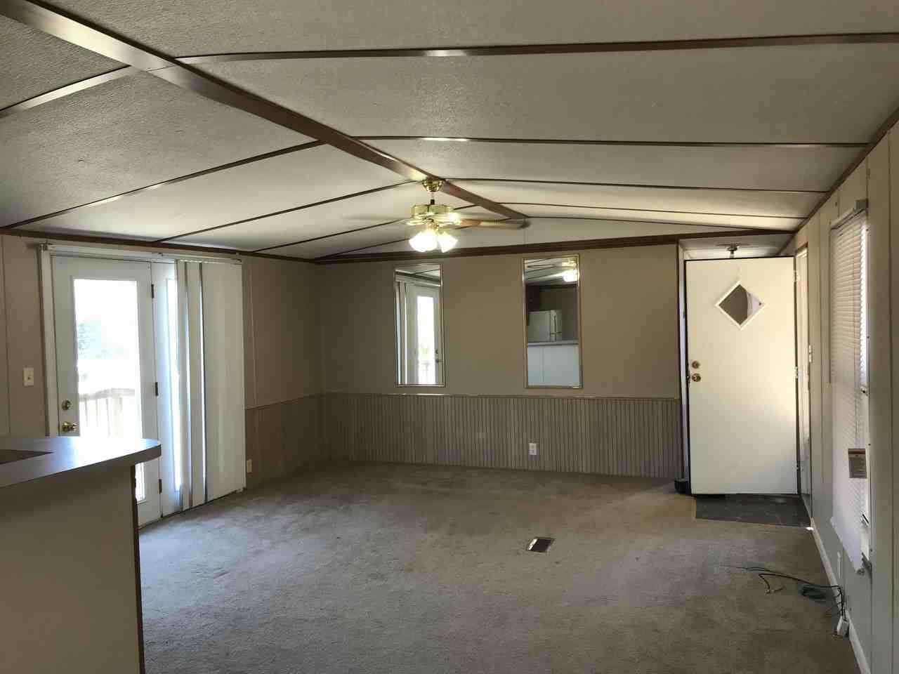 133 James Way - Photo 2 of 7