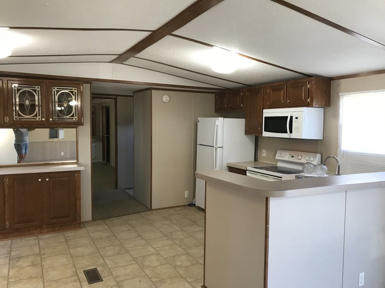 133 James Way - Photo 5 of 7