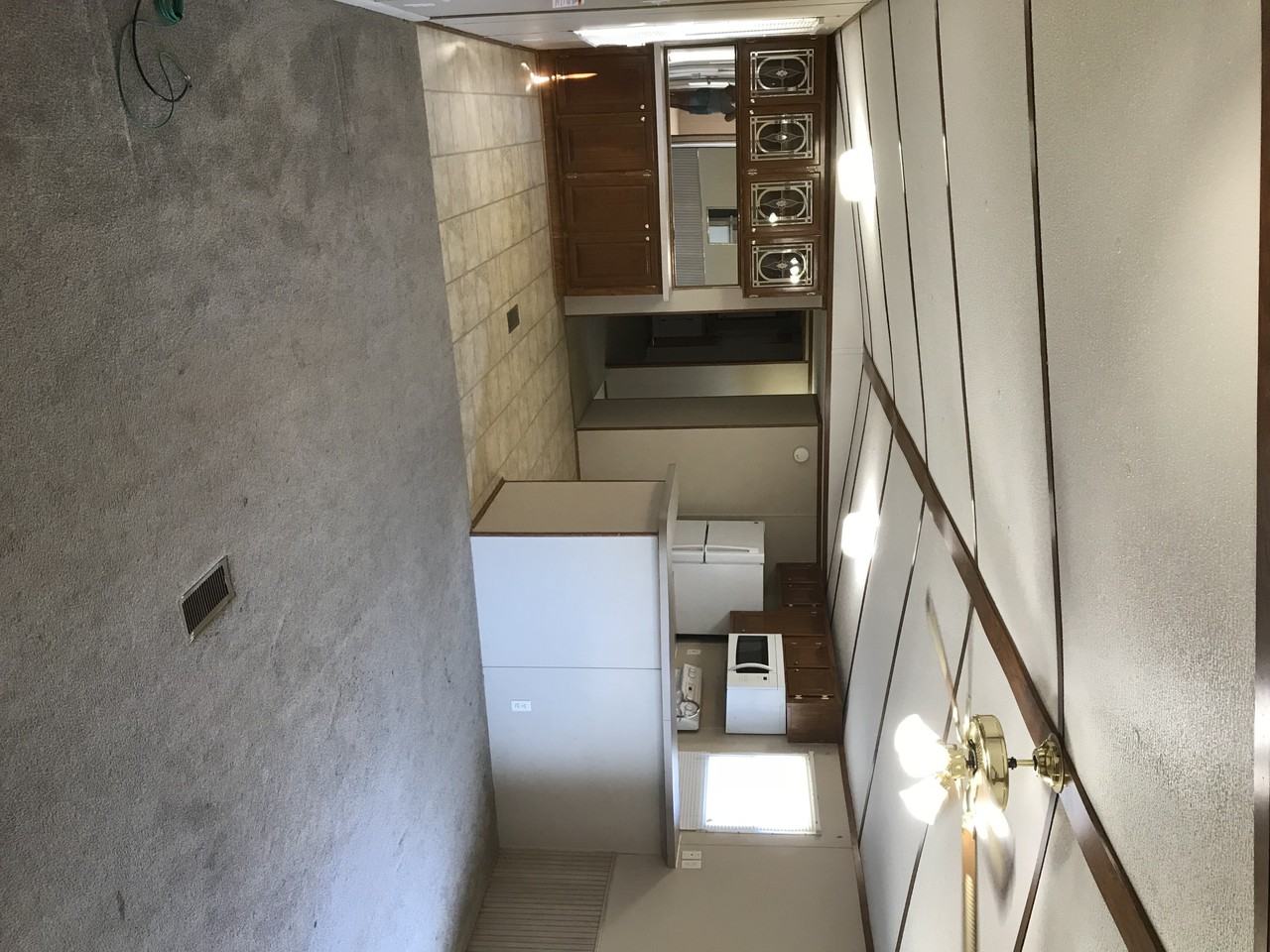 133 James Way - Photo 6 of 7