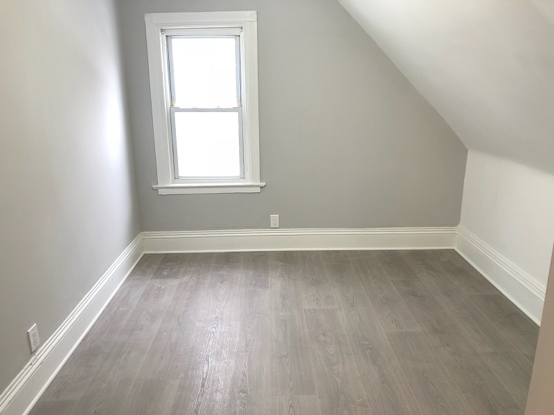 268 Lincoln St #3rdFL - Photo 2 of 8