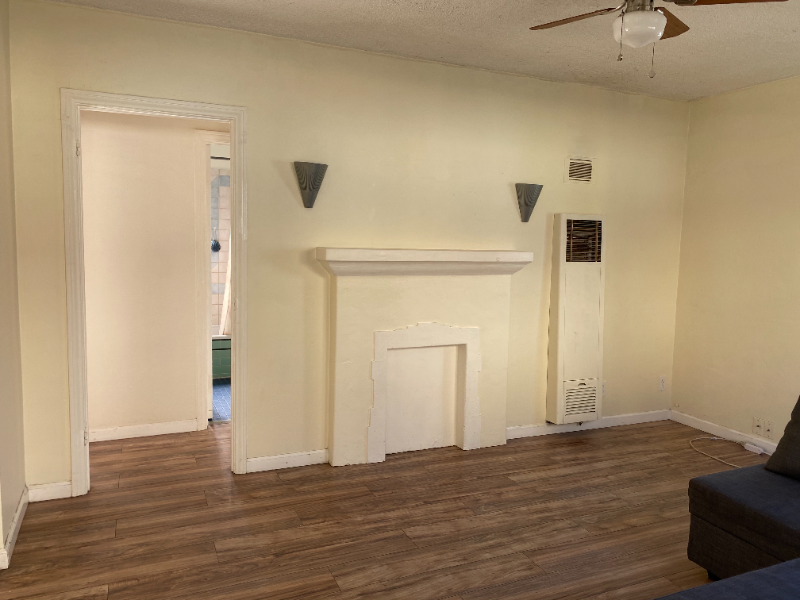 1819 Cedar St - Photo 4 of 14