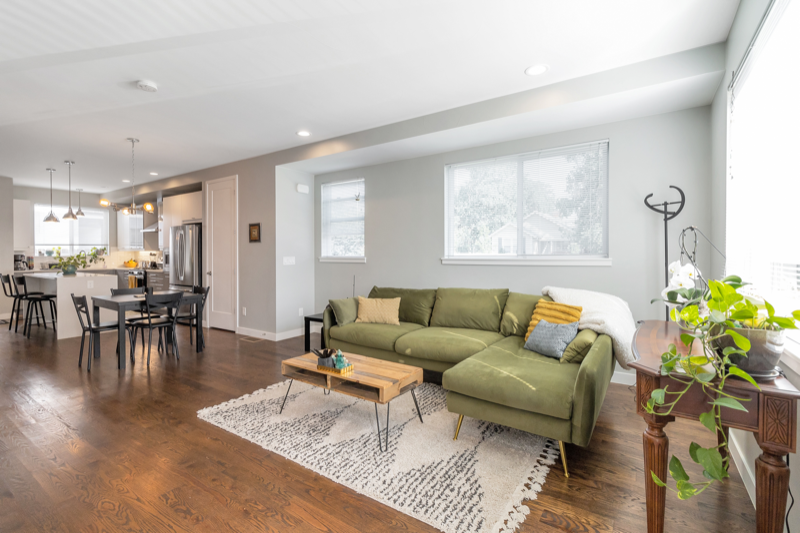 395 Decatur St - Photo 4 of 15