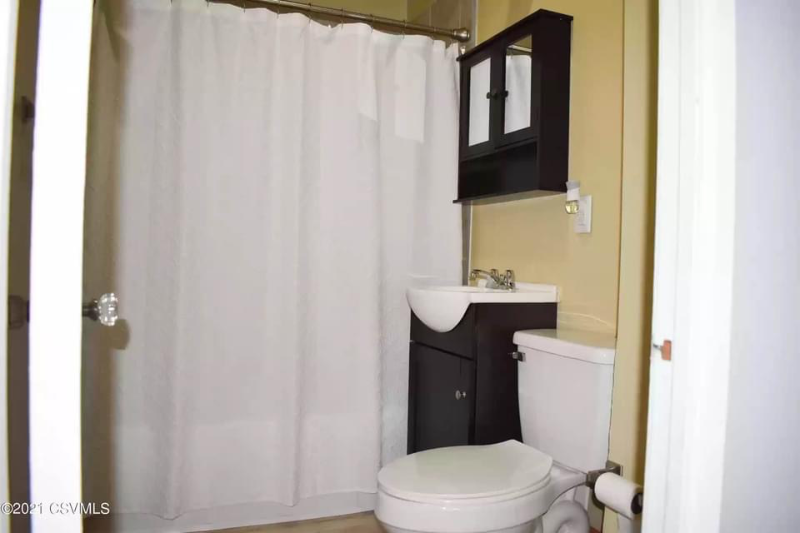 44 N Ardmoor Ave - Photo 7 of 16