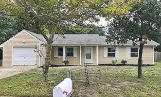 featured image of 135 Bay Shore Dr