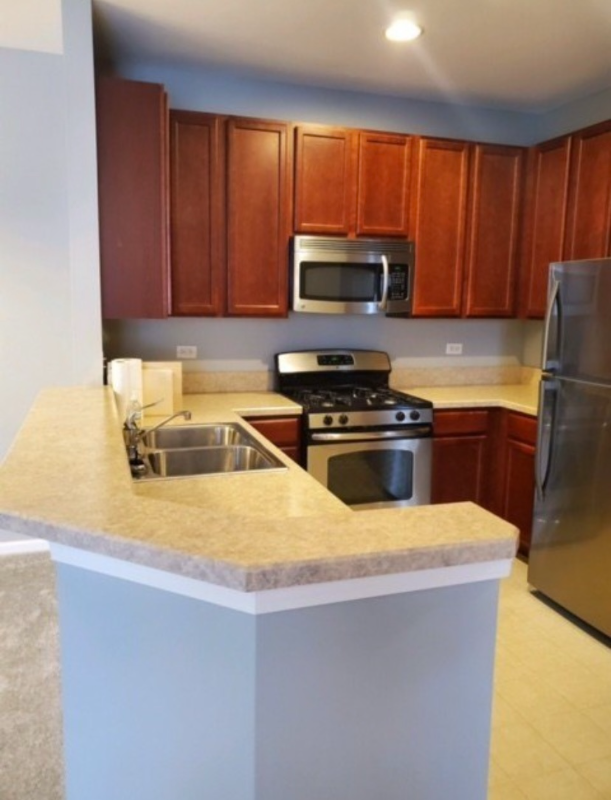 2250 Aurora Dr #3 - Photo 5 of 23