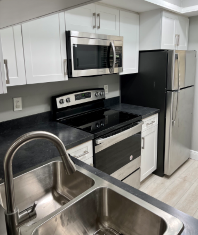 3036 Eastland Blvd #E208 - Photo 6 of 18