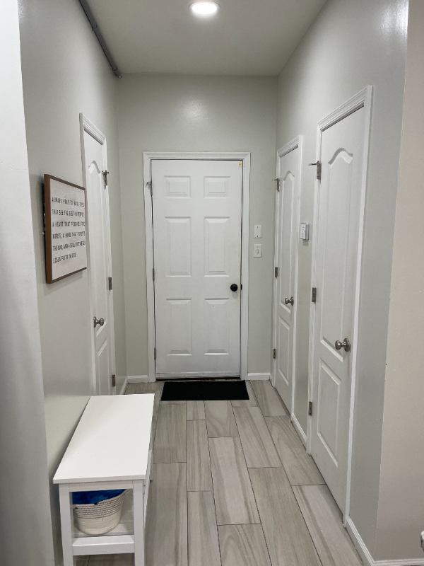 7007 Darby Ct - Photo 4 of 10