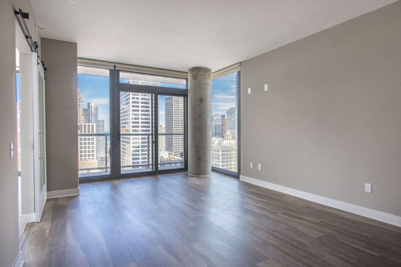 450 N State St #1509 - Photo 3 of 12