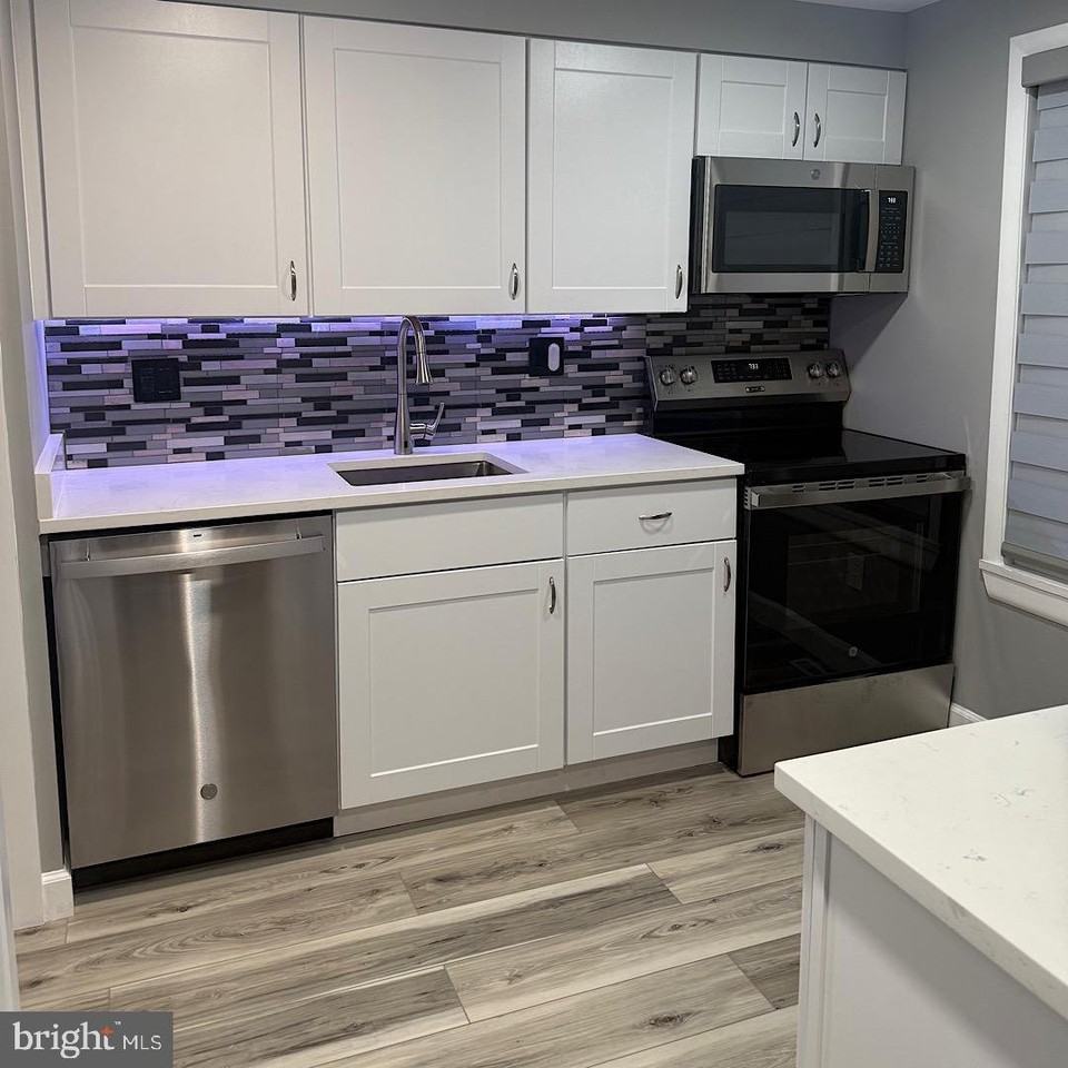 503 Holly Hunt Rd - Photo 2 of 15