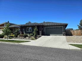 629 Nw Rimrock Dr - Photo 1 of 1