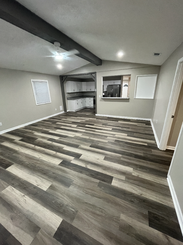 5300 Mansfield Ct - Photo 7 of 18