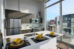 729 N Milwaukee Ave - Photo 1 of 1