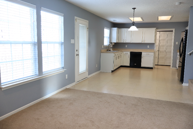 9894 Orange Blossom Trl - Photo 5 of 20