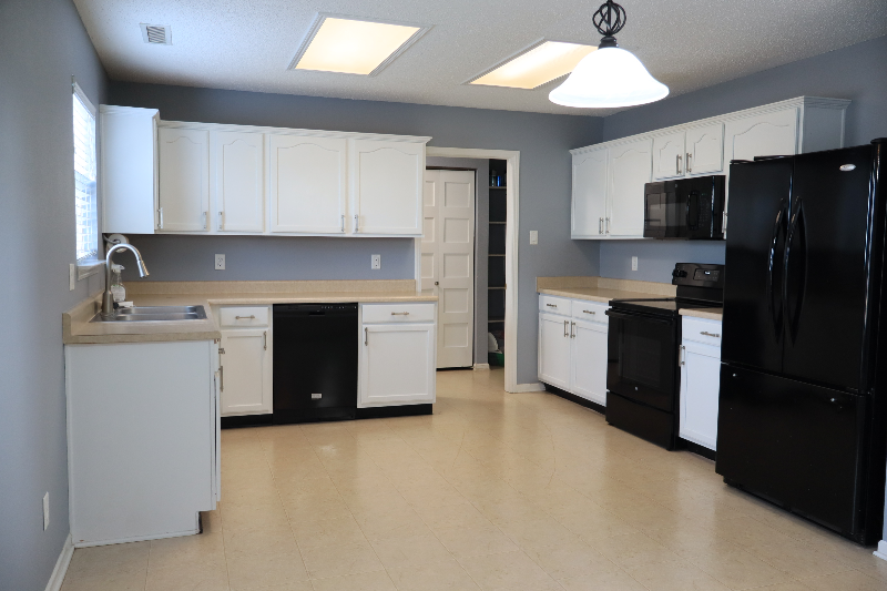 9894 Orange Blossom Trl - Photo 6 of 20