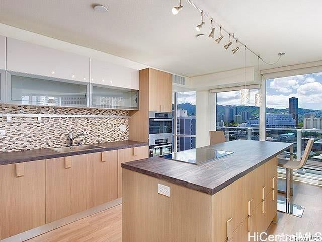 1296 Kapiolani Blvd #1503