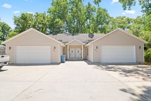 featured image of 32nd St Se #2690