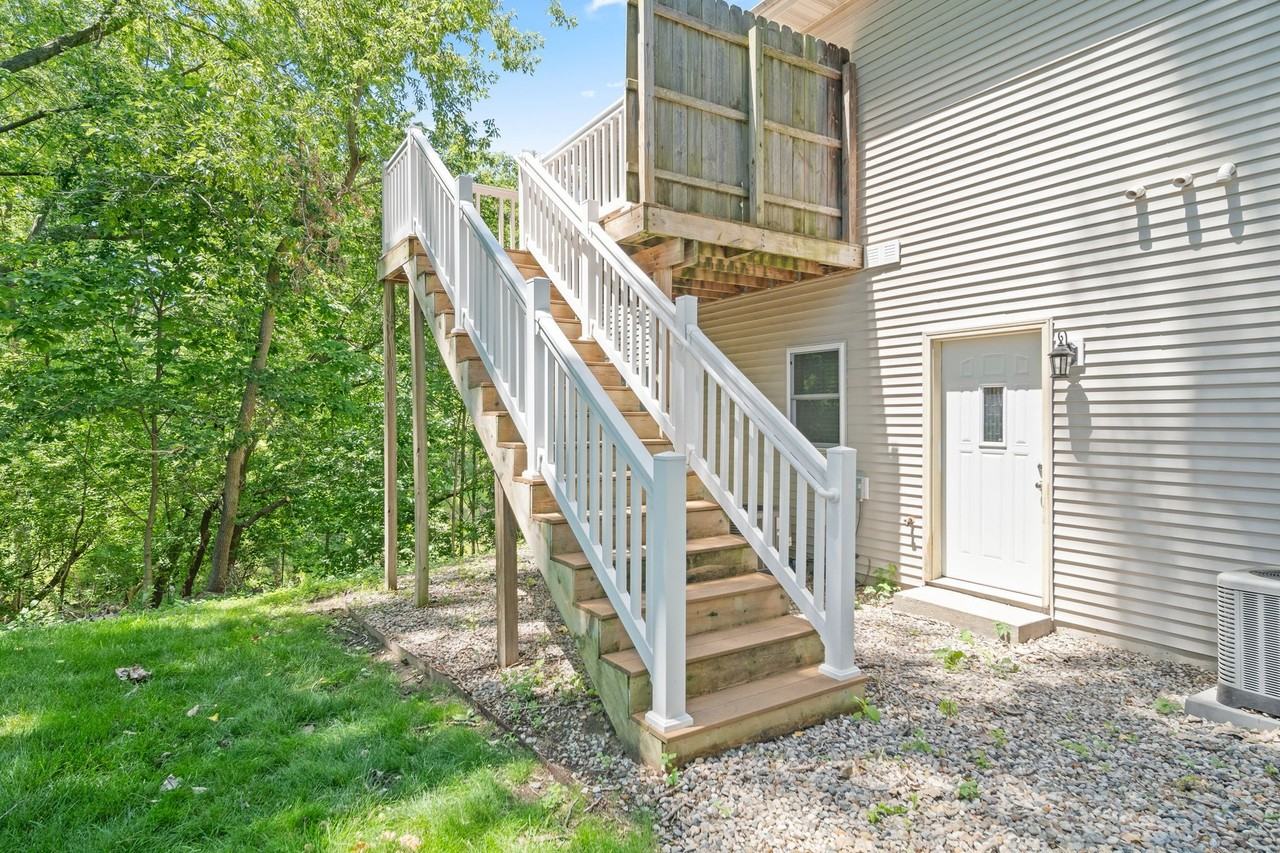 32nd St Se #2690 - Photo 4 of 20