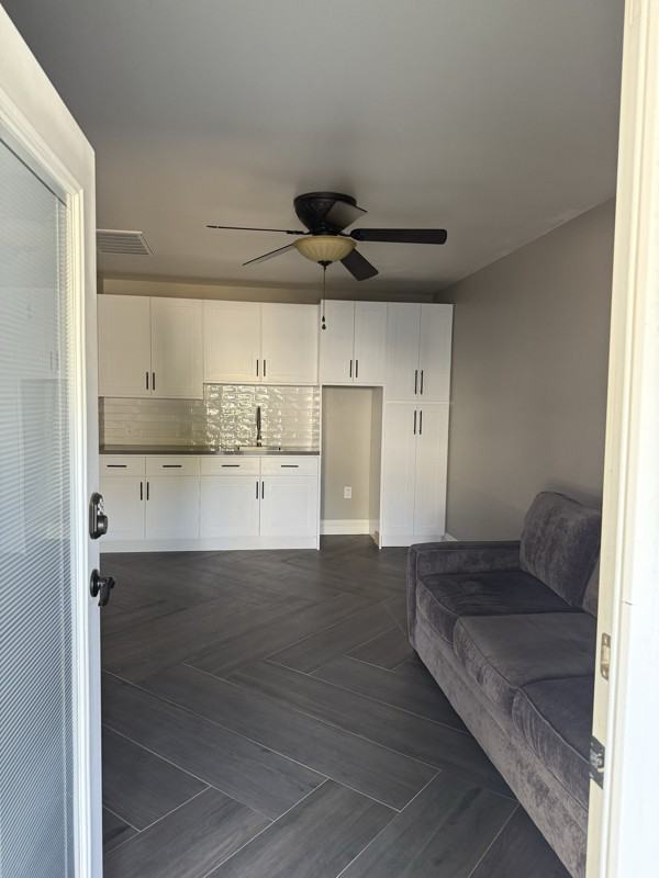 40089 High St #A - Photo 2 of 11