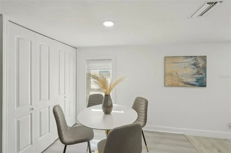 2111 E Ellicott St - Photo 4 of 14