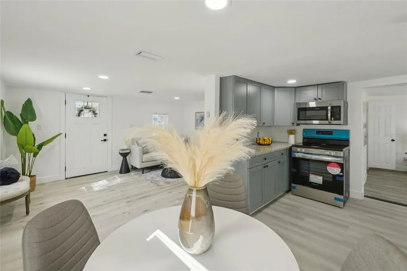 2111 E Ellicott St - Photo 5 of 14