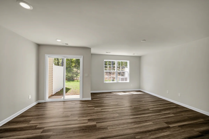 29 Regent St Unit B - Photo 6 of 19