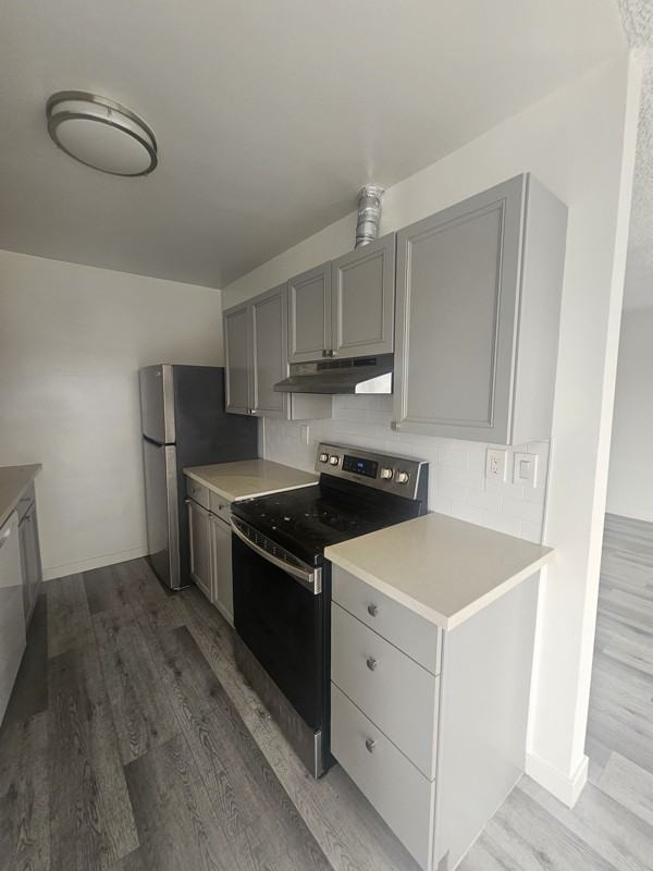 1551 S Sherbourne Dr #303 - Photo 4 of 15