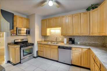 765 Westcott St - Photo 6 of 13