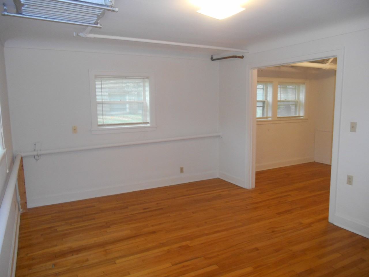 902 Grand Avenue - Photo 2 of 22