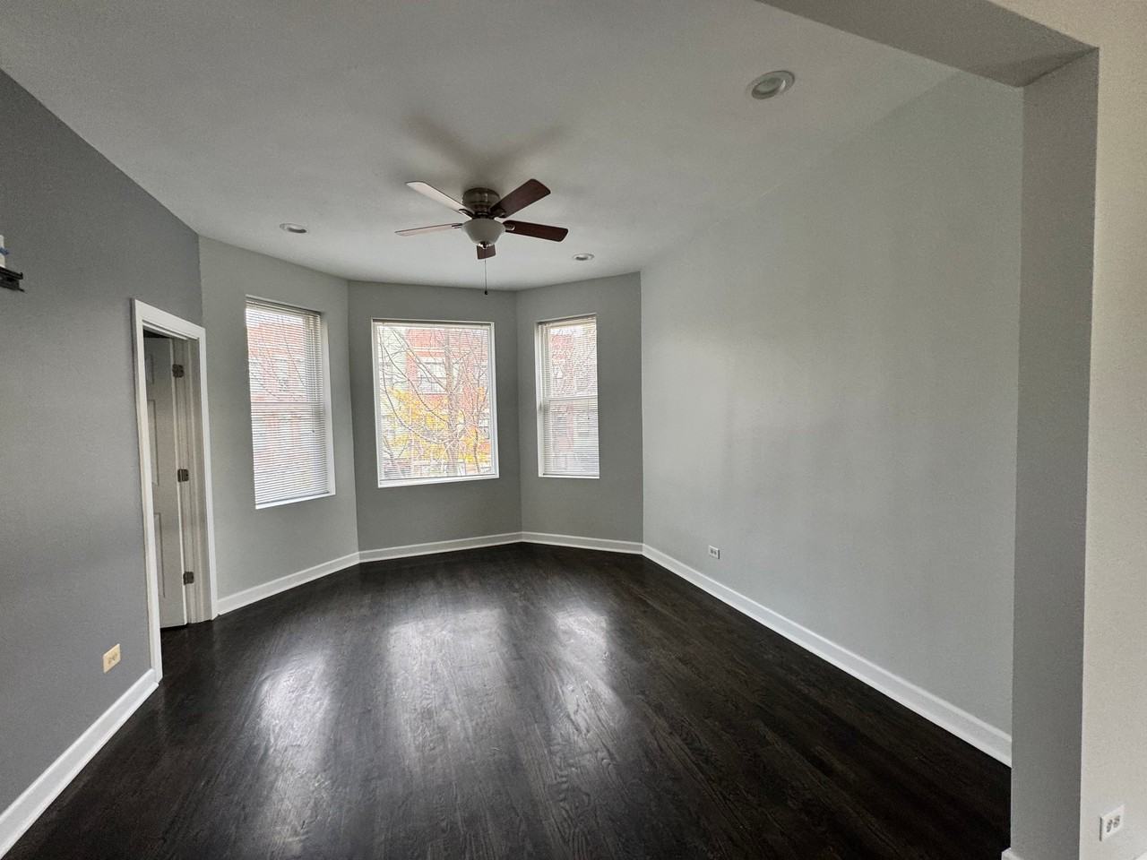 620 N Kedzie Ave #2 - Photo 3 of 12