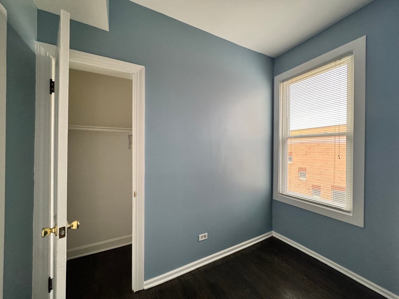 620 N Kedzie Ave #2 - Photo 7 of 12