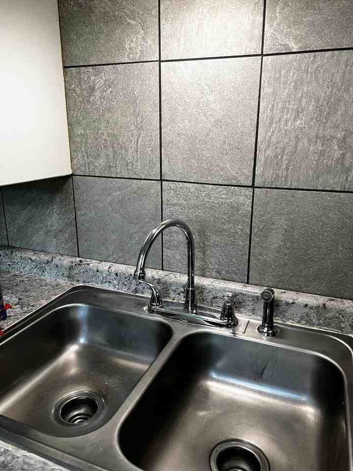 401 Highland Ave - Photo 3 of 8