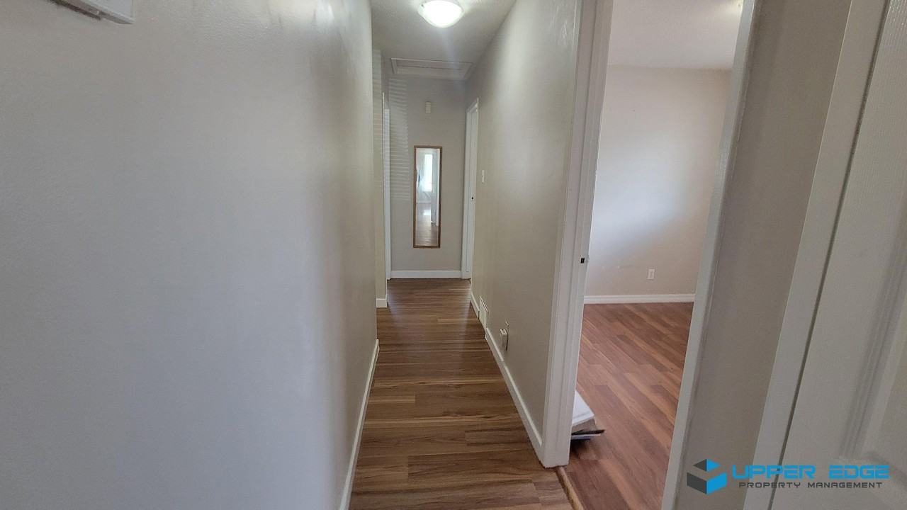 1431 Jefferson Avenue - Photo 7 of 20