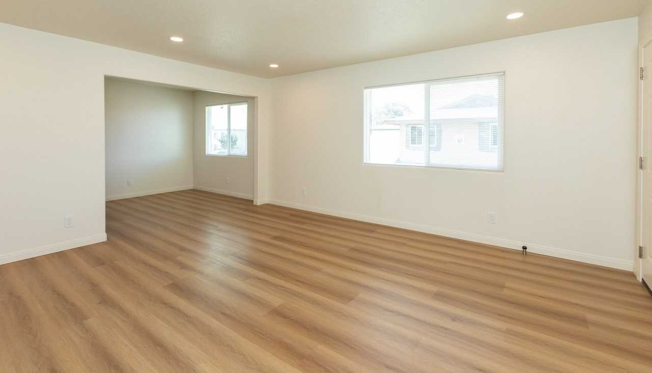 2041 N Ventura Rd #D - Photo 4 of 12